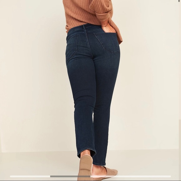 OldNavy rockstar jeans. Barely worn. Petite jeans. - Picture 3 of 7
